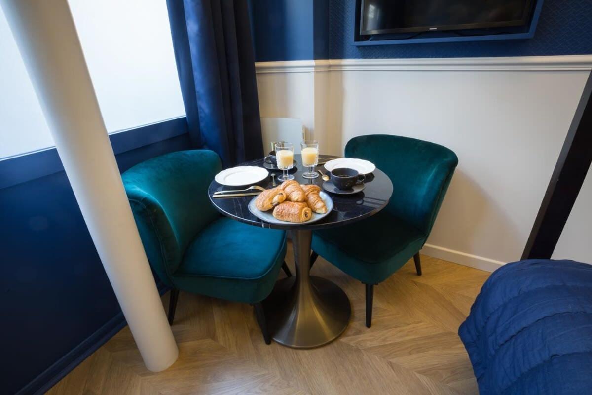 Appartement Le Café des Invalides à Paris Extérieur photo